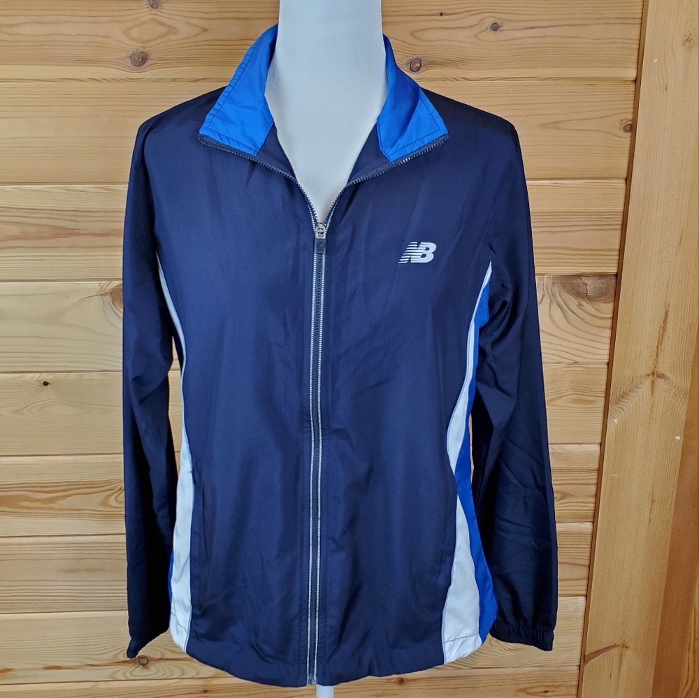 New Balance Vintage Blue Windbreaker Size Medium